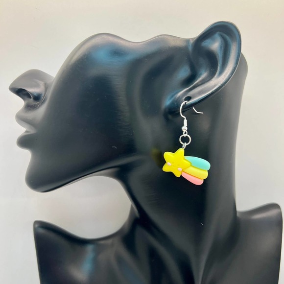 Shooting Star Earrings - Rainbow Earrings - Pastel Earrings - Spring Earrings - Picture 8 of 10